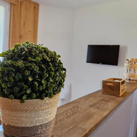 Vakantiehuis Les Grands Riez - A La Campagne Guny